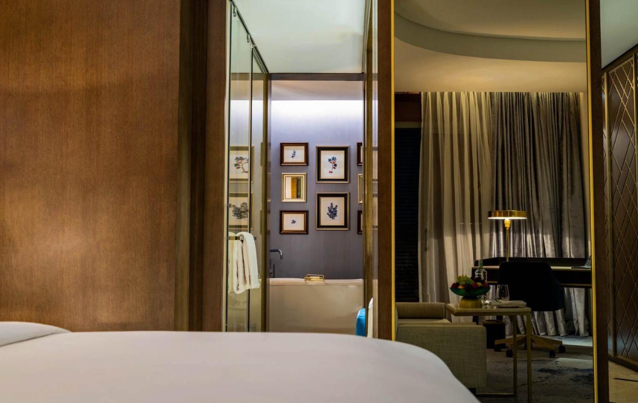 Jareed Hotel Riyad Extérieur photo A room at the hotel