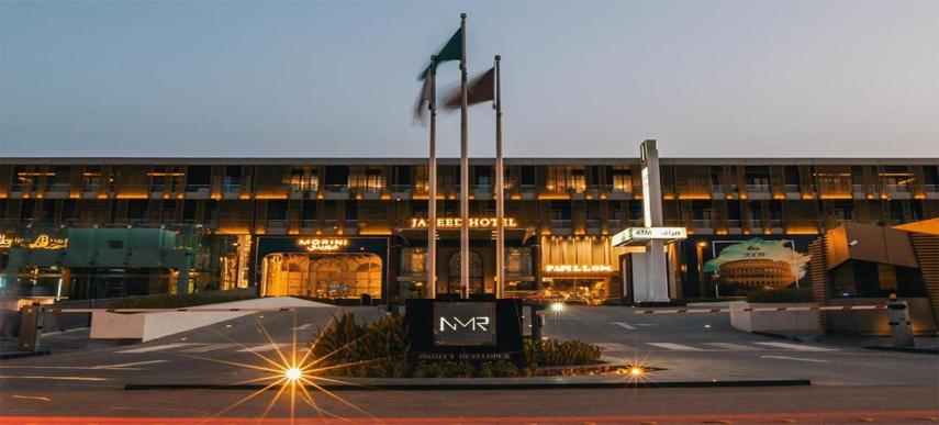 Jareed Hotel Riyad Extérieur photo The hotel at night